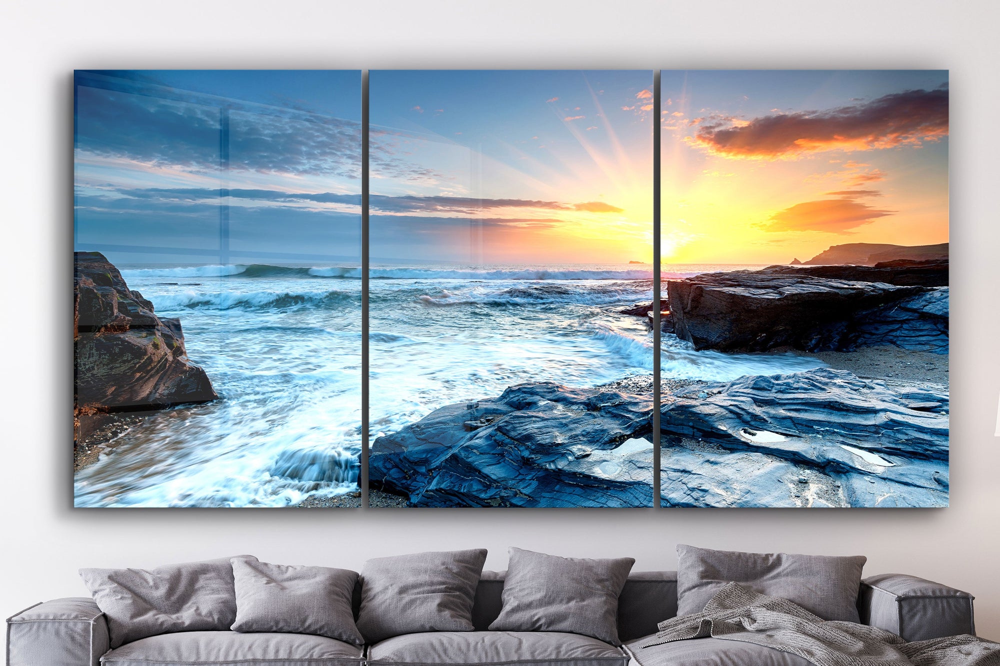 The Comprehensive Guide to Choosing the Right Wall Art Size for Your Space